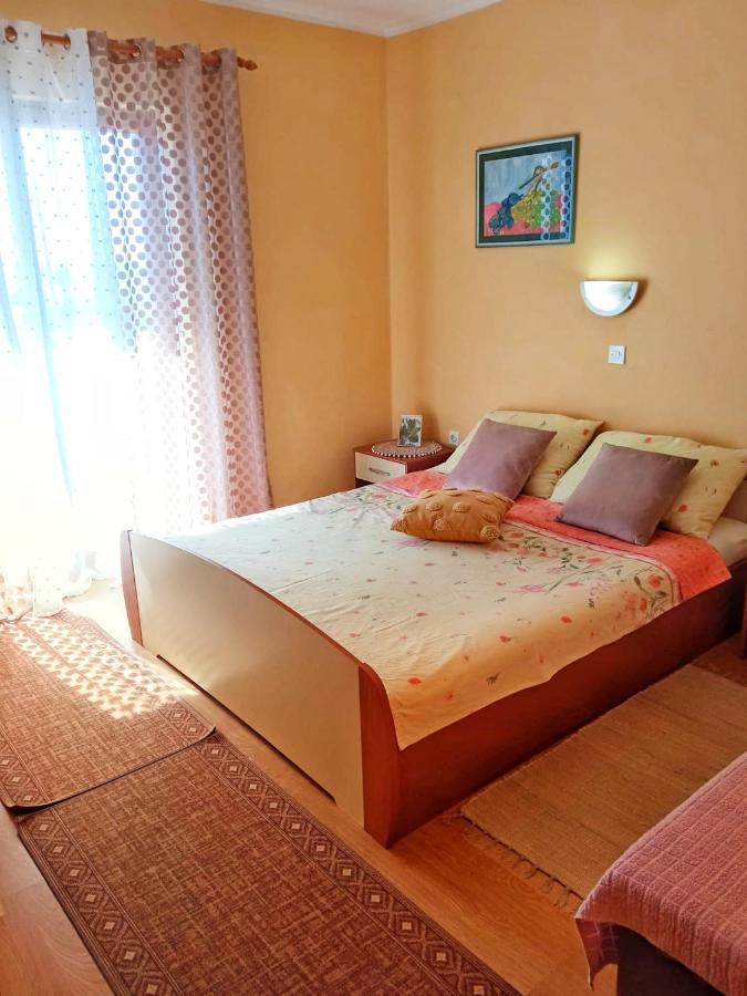 Cozy Apartments Danica Novalja With Terrace - First Floor Εξωτερικό φωτογραφία